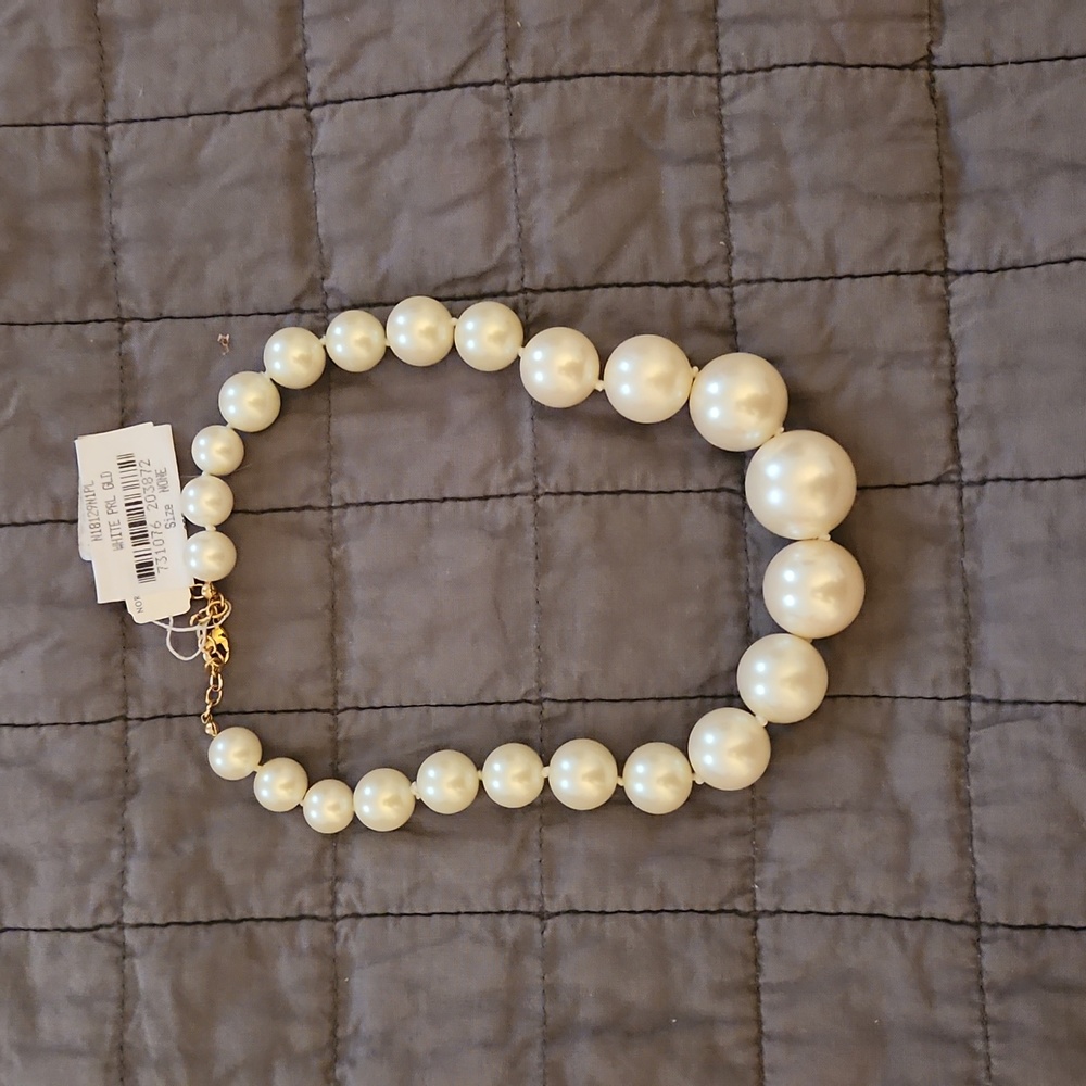 Nordstrom pearl necklace costume jewelry NWT